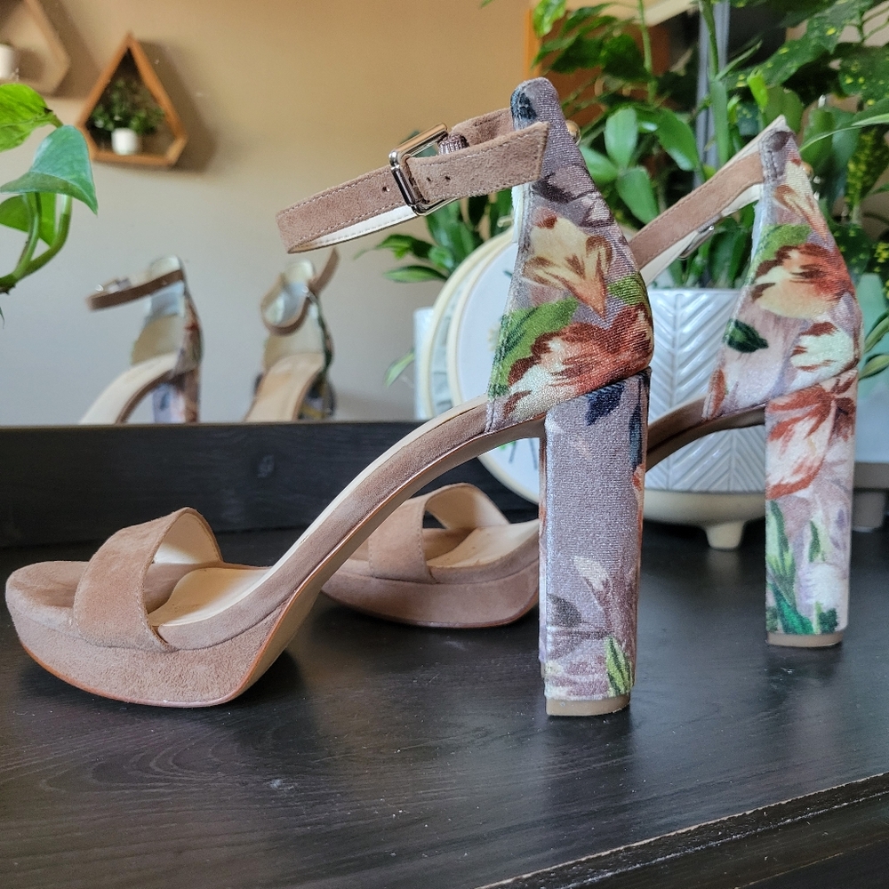 Nine West Sandal